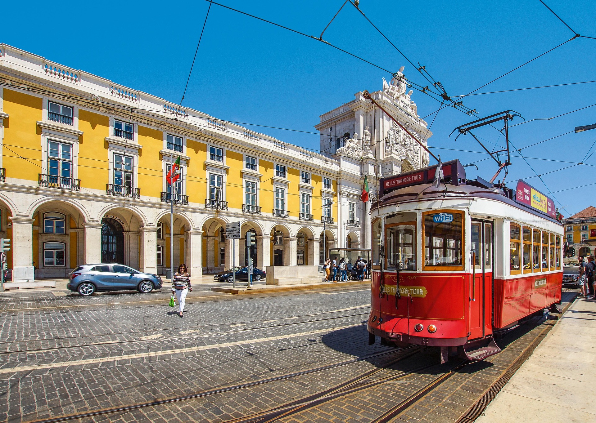 Calles del barrio de Alfama en Lisboa